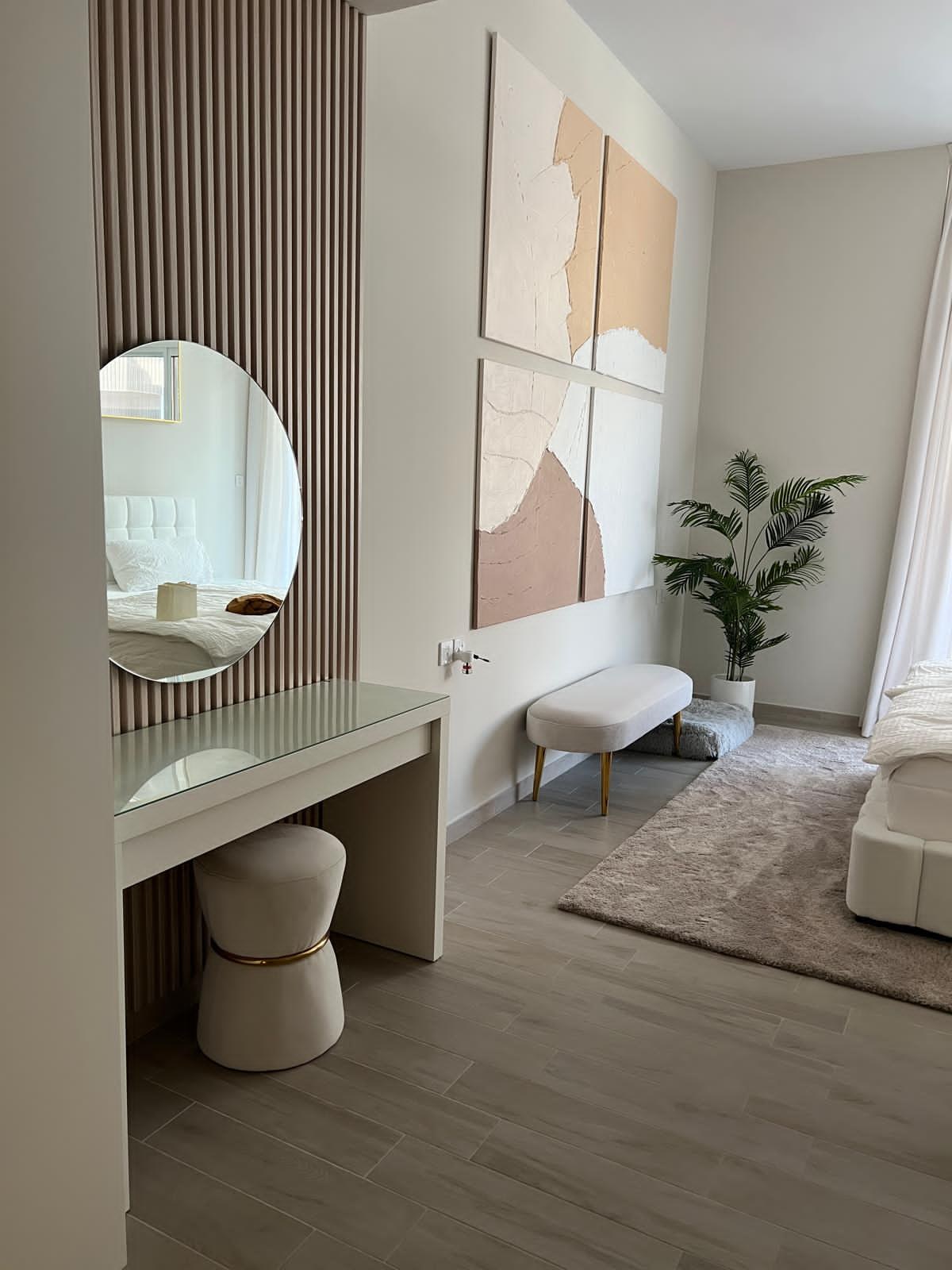 Bedrooms and suites by PvLDesigns